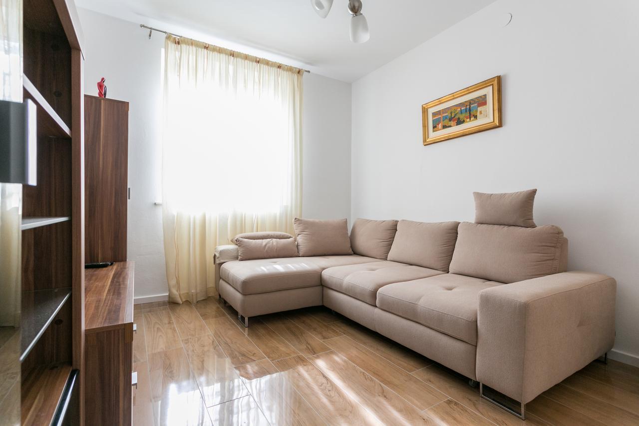 Apartment Tonko