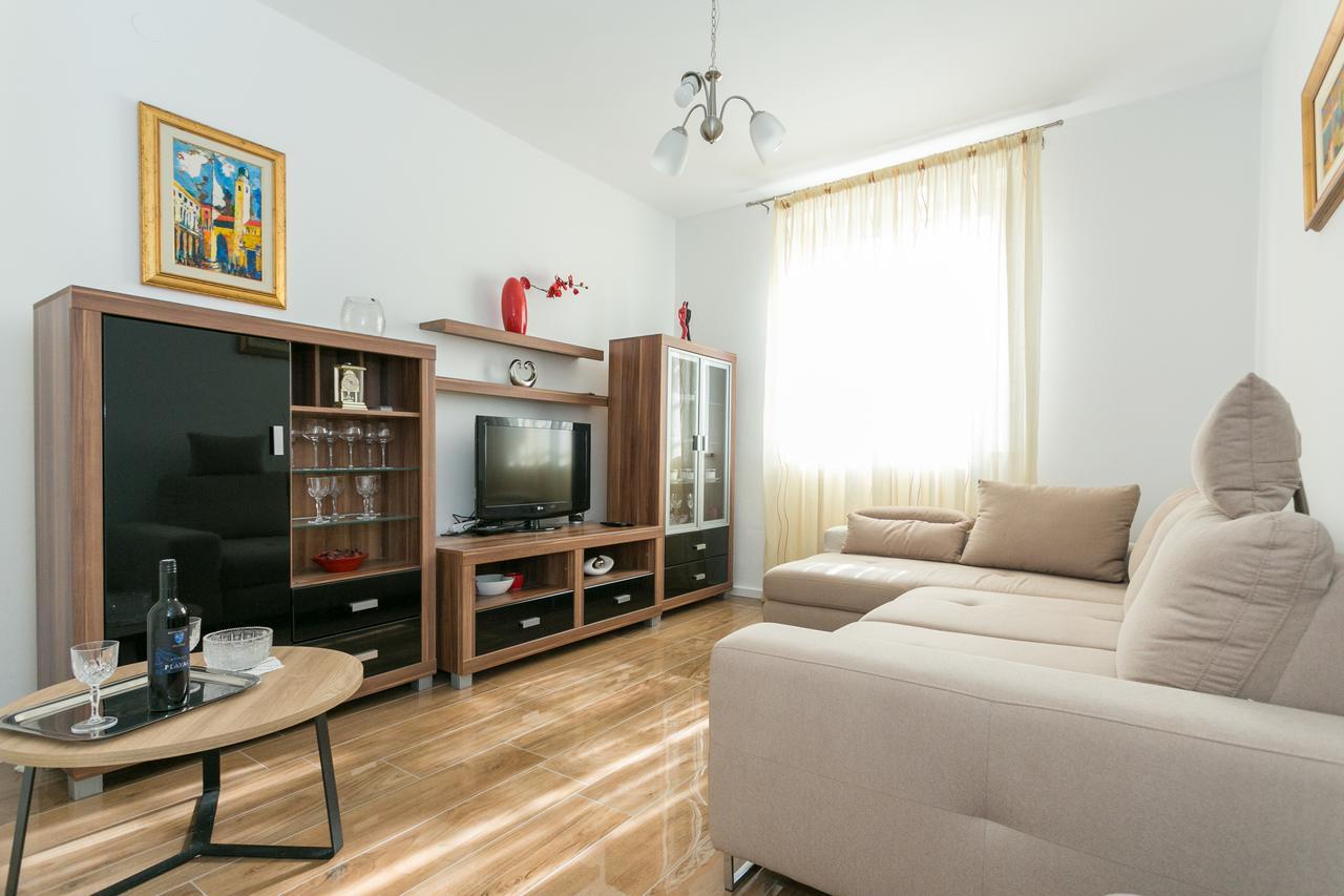 Apartment Tonko